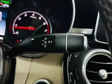 MERCEDESBENZ Glc 2017 2.0i HYBRID E6 350 4 MATIC Garantie 12