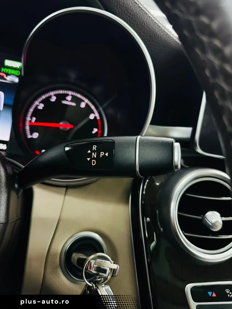 MERCEDESBENZ Glc 2017 2.0i HYBRID E6 350 4 MATIC Garantie 12