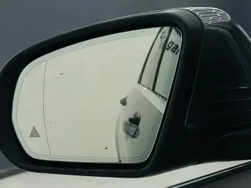 MERCEDESBENZ Glc 2017 2.0i HYBRID E6 350 4 MATIC Garantie 12