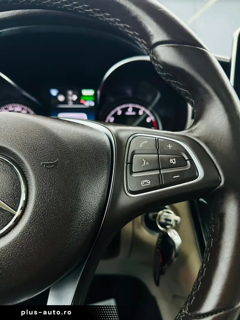 MERCEDESBENZ Glc 2017 2.0i HYBRID E6 350 4 MATIC Garantie 12