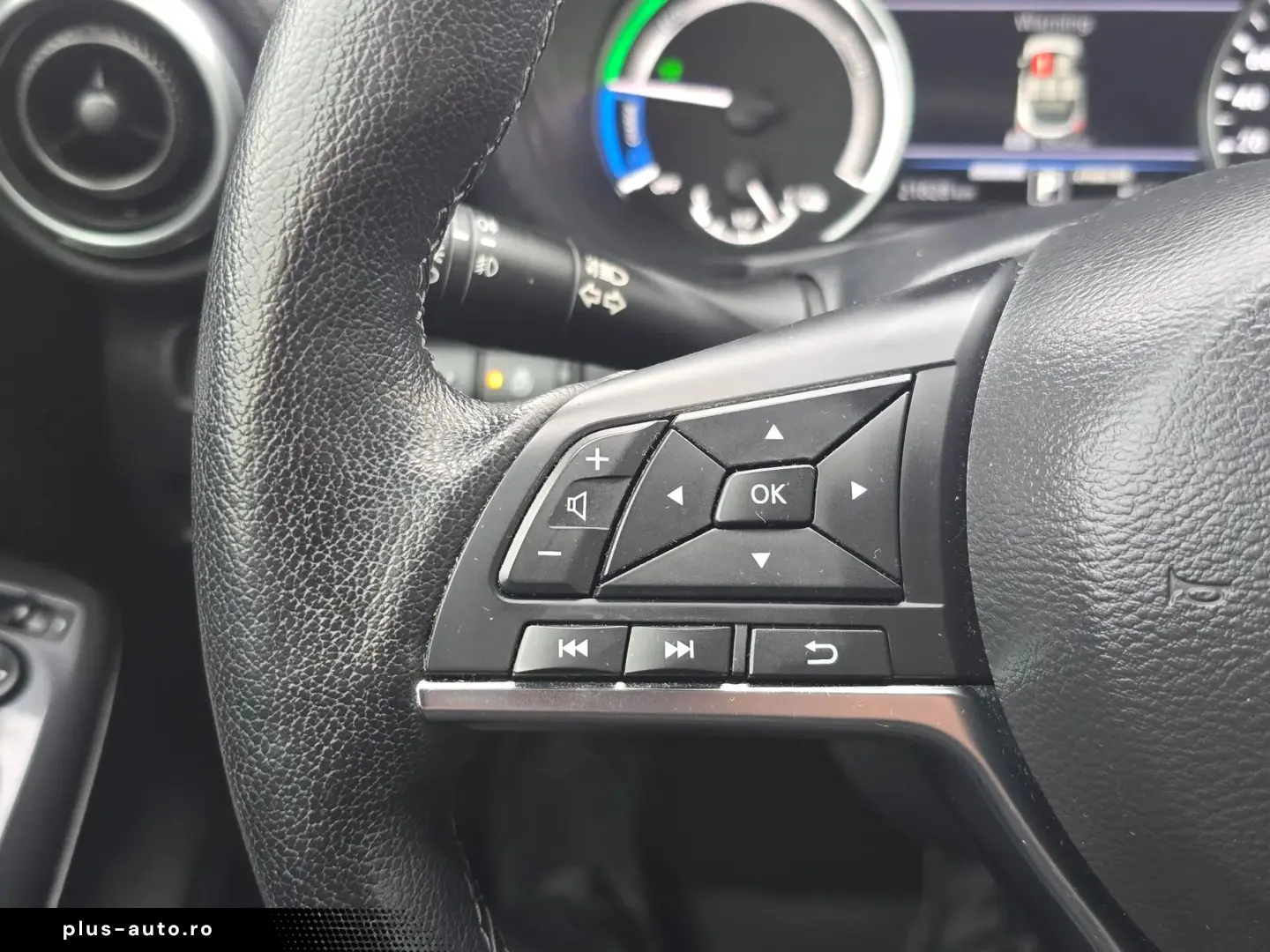 Nissan Juke 1.6 Full Hybrid 143 CP N-Connecta