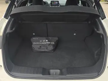 Nissan Juke 1.6 Full Hybrid 143 CP N-Connecta