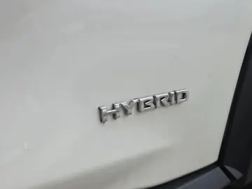 Nissan Juke 1.6 Full Hybrid 143 CP N-Connecta