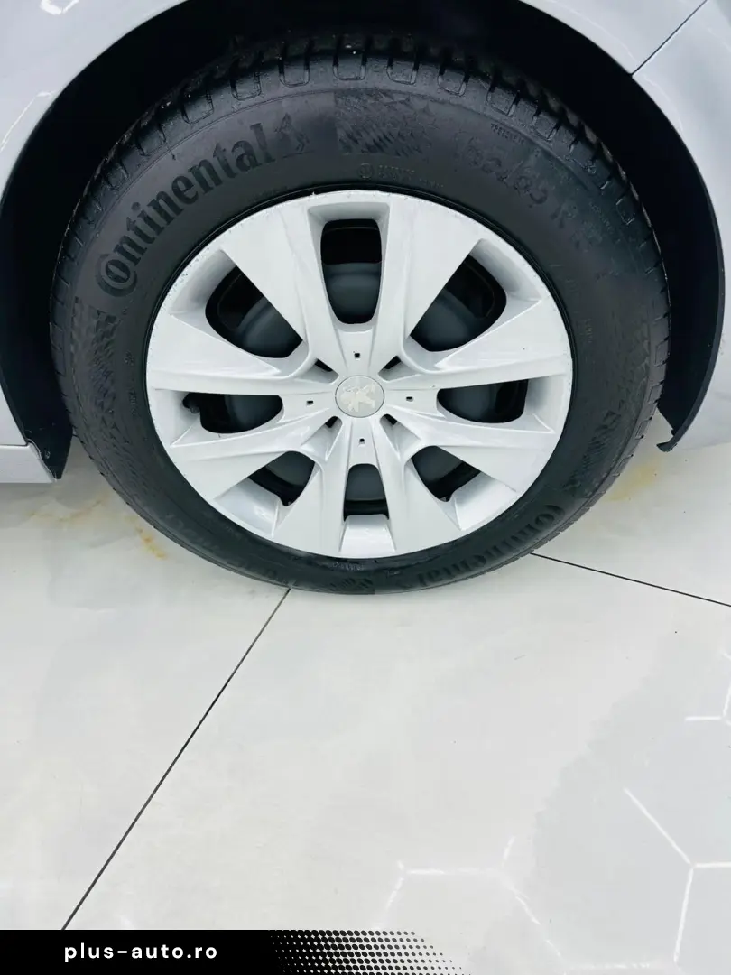 PEUGEOT 208 2019 1.2i E6 Garantie 12 Luni Rate Avans 0 Doar