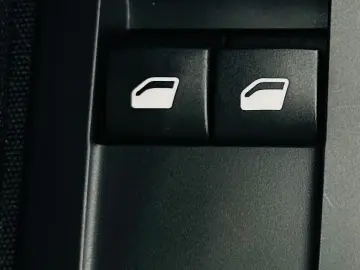 PEUGEOT 208 2019 1.2i E6 Garantie 12 Luni Rate Avans 0 Doar