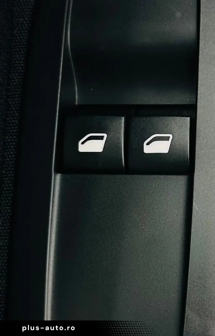 PEUGEOT 208 2019 1.2i E6 Garantie 12 Luni Rate Avans 0 Doar