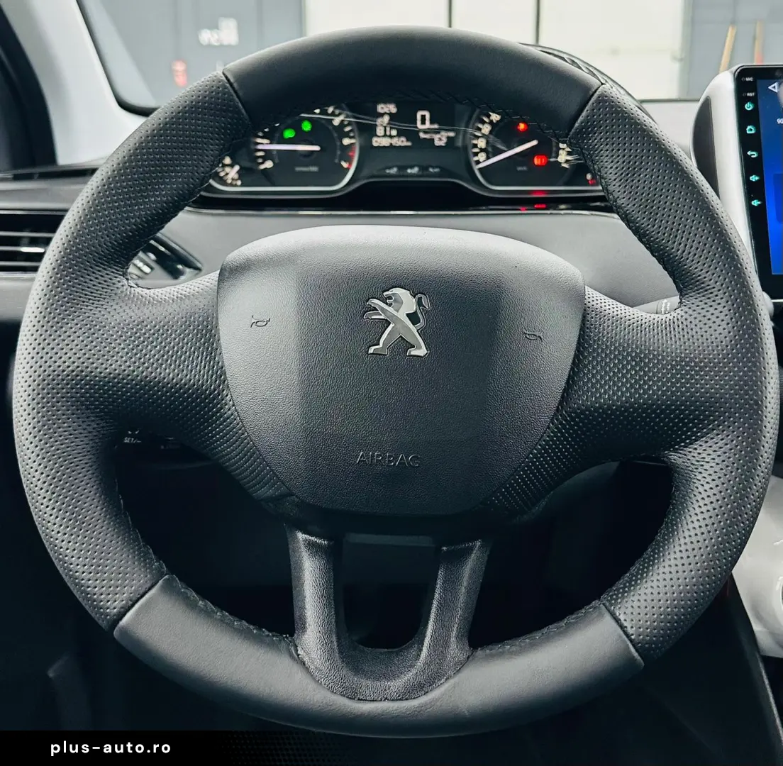 PEUGEOT 208 2019 1.2i E6 Garantie 12 Luni Rate Avans 0 Doar