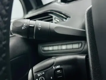 PEUGEOT 208 2019 1.2i E6 Garantie 12 Luni Rate Avans 0 Doar