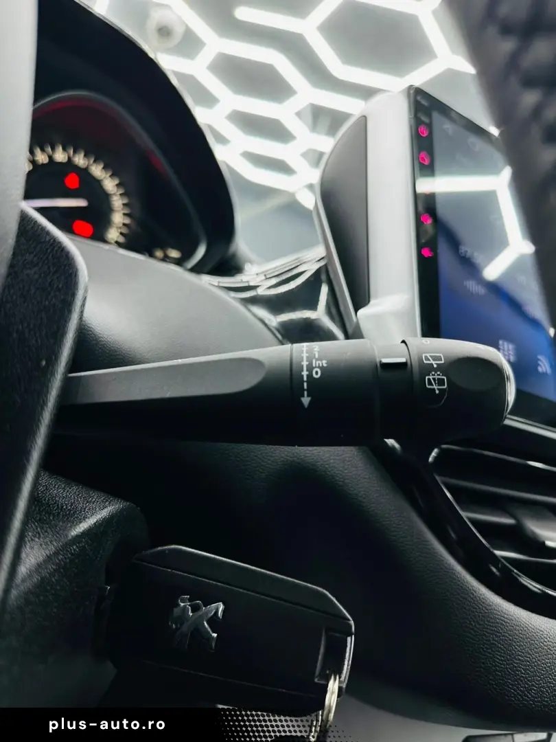 PEUGEOT 208 2019 1.2i E6 Garantie 12 Luni Rate Avans 0 Doar