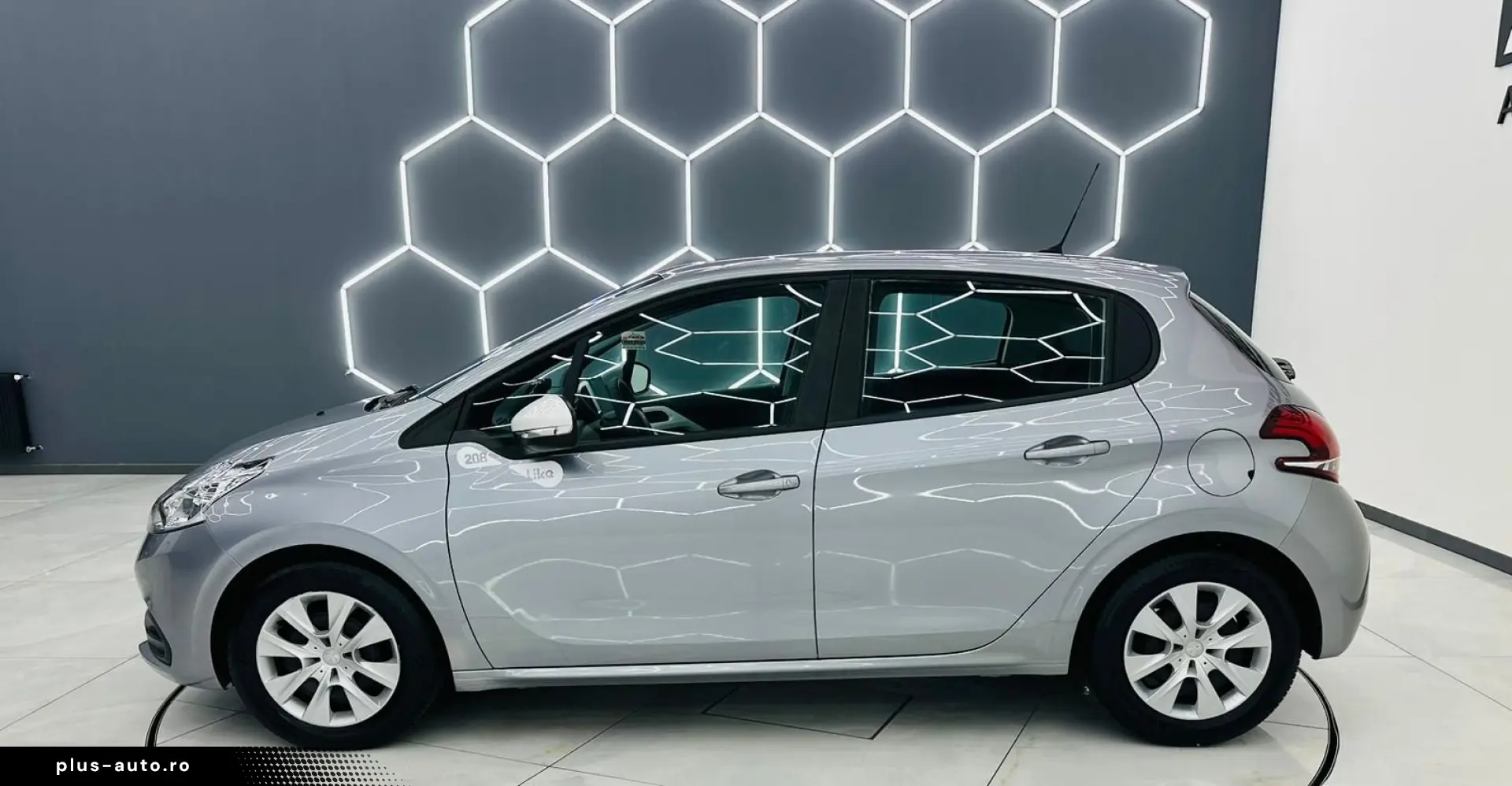 PEUGEOT 208 2019 1.2i E6 Garantie 12 Luni Rate Avans 0 Doar