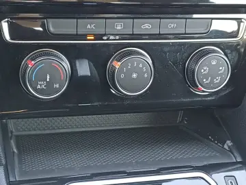 Volkswagen Passat 1.5 TSI 150 CP DSG Comfortline