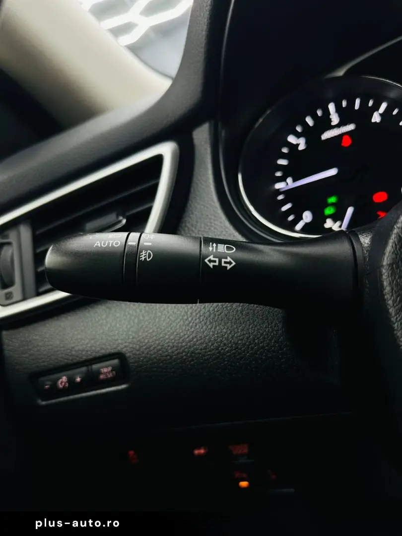 NISSAN X-TRAIL 2016 1.6D E6 Garantie 12 Luni Rate Avans 0 Do