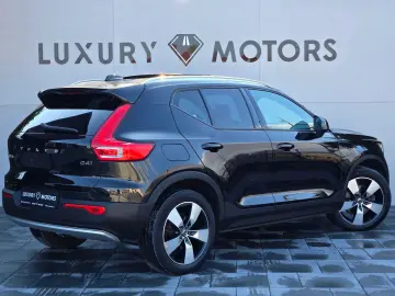 Volvo Xc-40