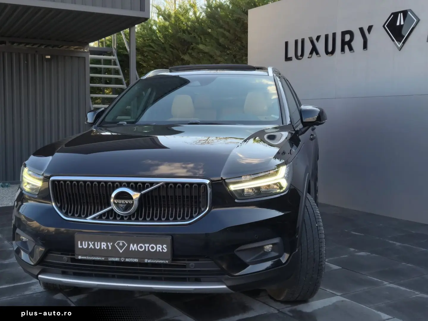 Volvo Xc-40