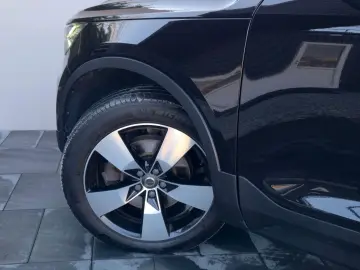 Volvo Xc-40