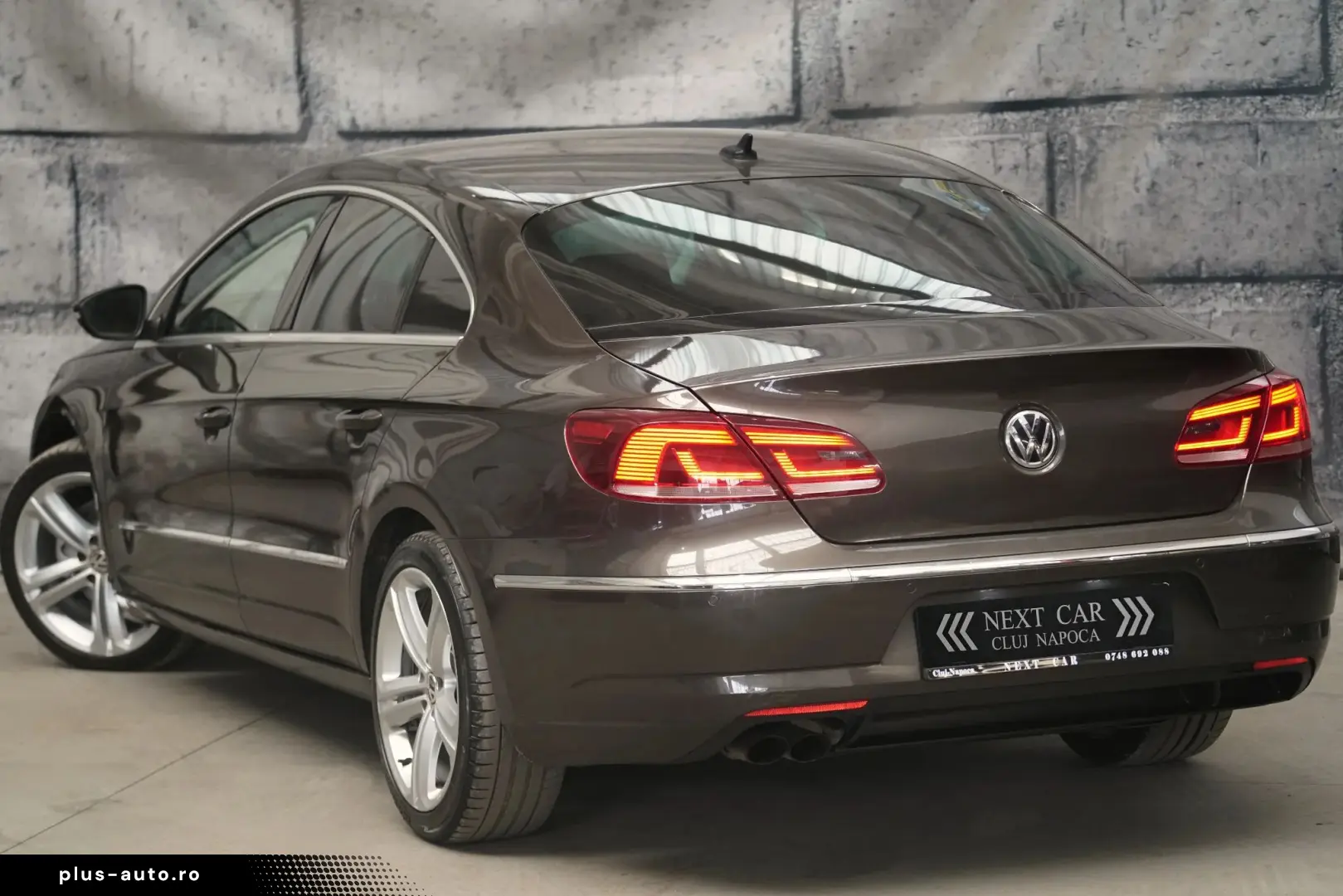 Volkswagen Passat-Cc
