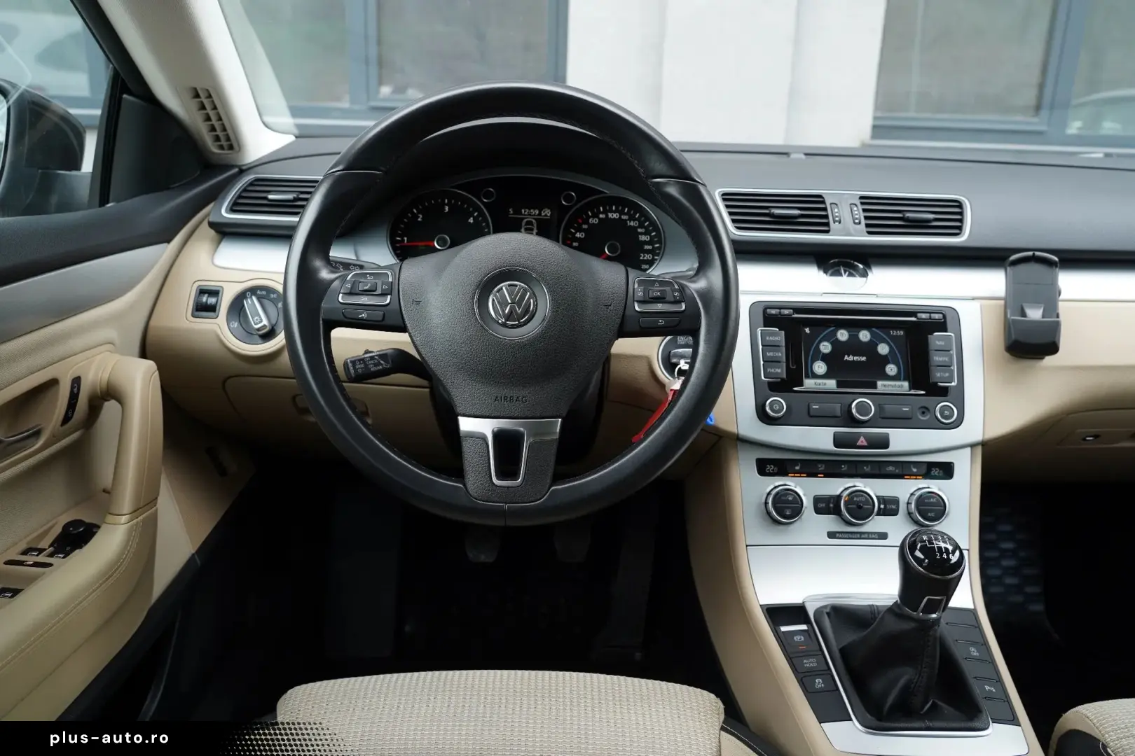 Volkswagen Passat-Cc