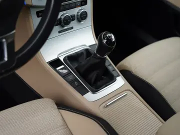 Volkswagen Passat-Cc