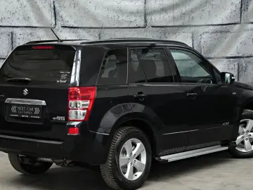 Suzuki Grand-Vitara