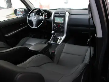 Suzuki Grand-Vitara