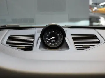 PORSCHE 911 Carrera  netto