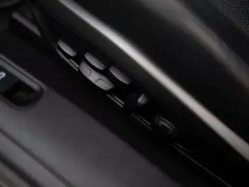 PORSCHE 992 CARRERA LIFT UITL 21 RS MATRIX 360 PANO 18W