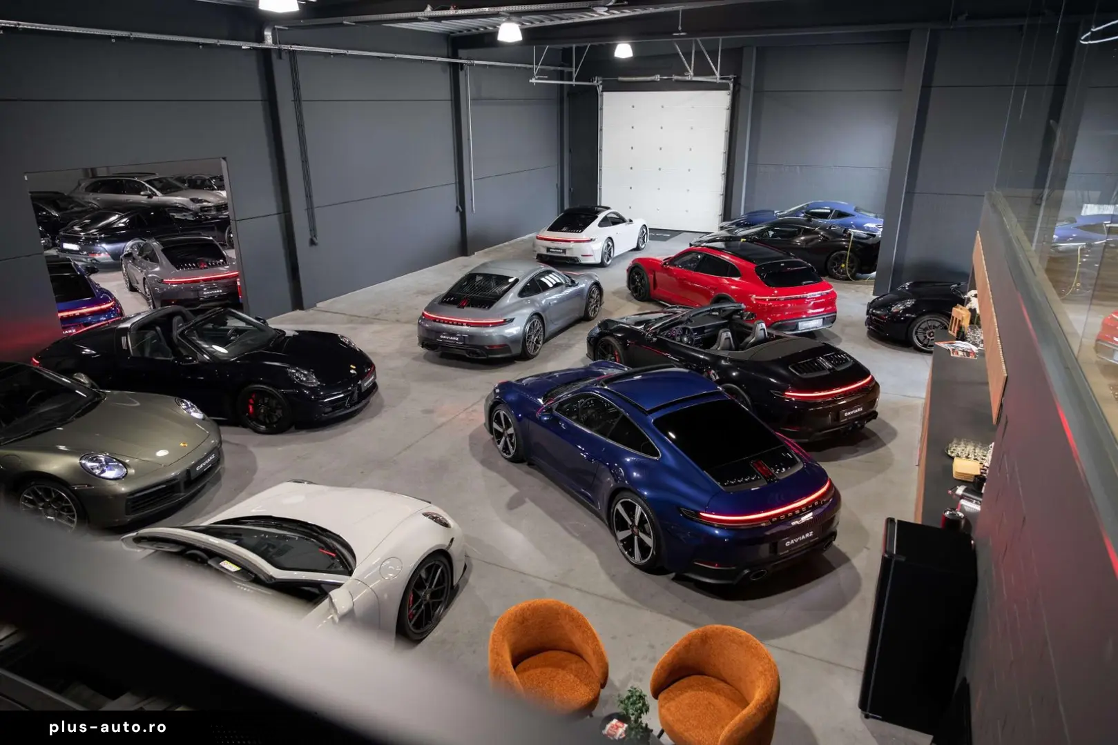 PORSCHE 992 CARRERA LIFT UITL 21 RS MATRIX 360 PANO 18W