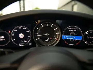 PORSCHE 992 CARRERA LIFT UITL 21 RS MATRIX 360 PANO 18W