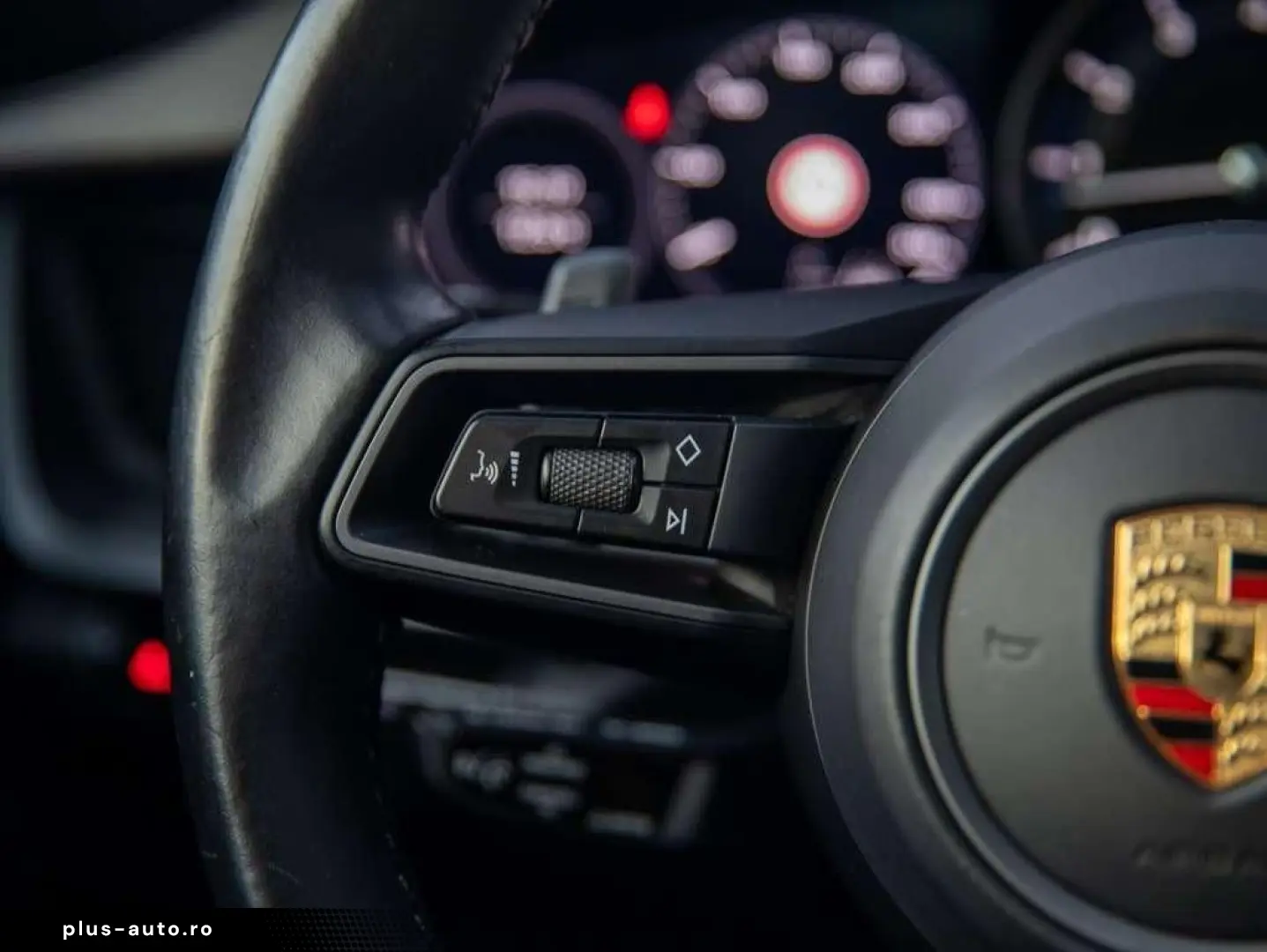 PORSCHE 992 CARRERA LIFT UITL 21 RS MATRIX 360 PANO 18W