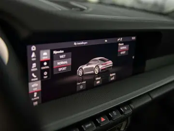 PORSCHE 992 CARRERA LIFT UITL 21 RS MATRIX 360 PANO 18W