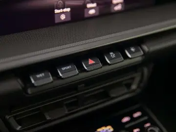 PORSCHE 992 CARRERA LIFT UITL 21 RS MATRIX 360 PANO 18W