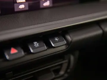 PORSCHE 992 CARRERA LIFT UITL 21 RS MATRIX 360 PANO 18W