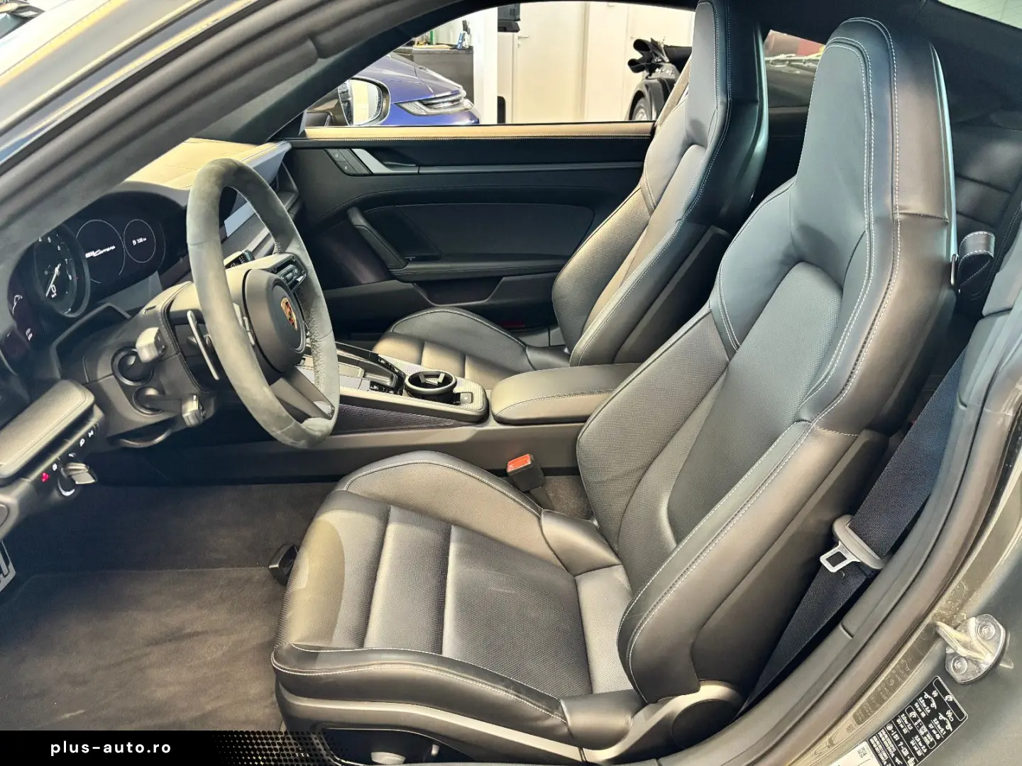 PORSCHE 992 Coupe - Ganzleder   Approved