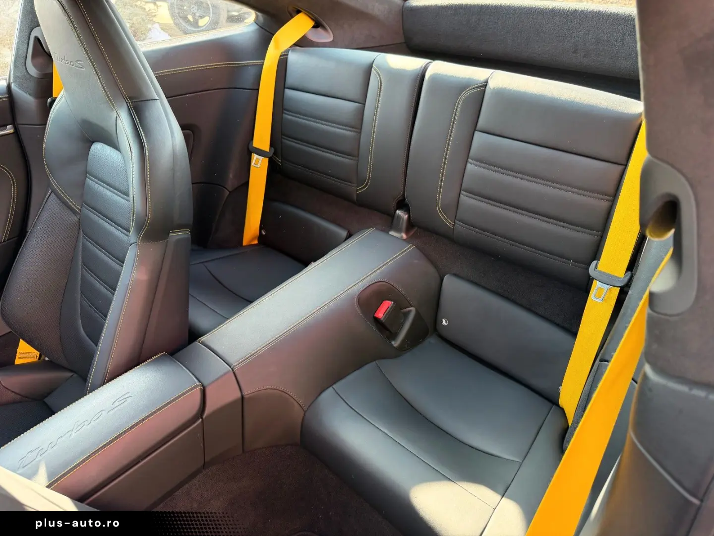 PORSCHE 992 Turbo S - 1.dt. Hd. - approved -2027