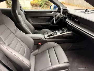 PORSCHE 911 992 Turbo S KERAMIK MWST APPROVED