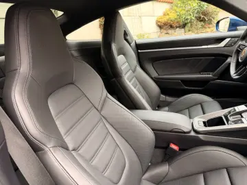 PORSCHE 911 992 Turbo S KERAMIK MWST APPROVED