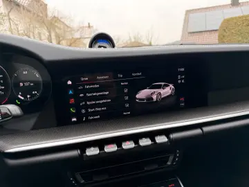 PORSCHE 911 992 Turbo S KERAMIK MWST APPROVED