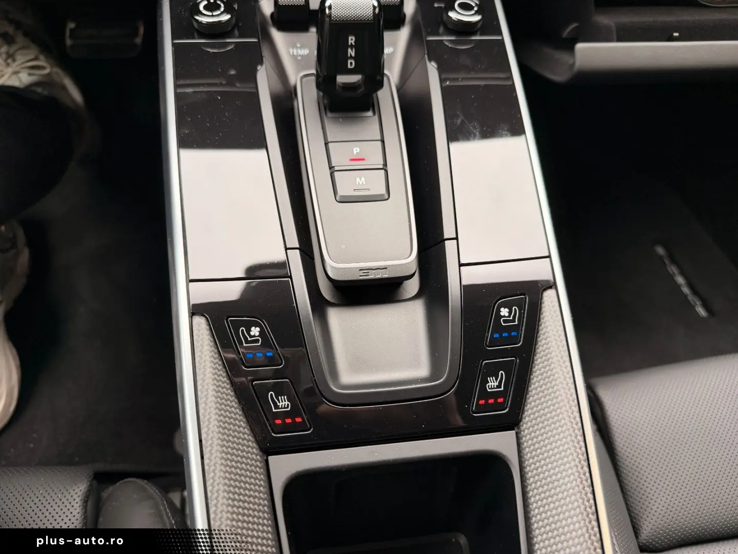 PORSCHE 911 992 Turbo S KERAMIK MWST APPROVED