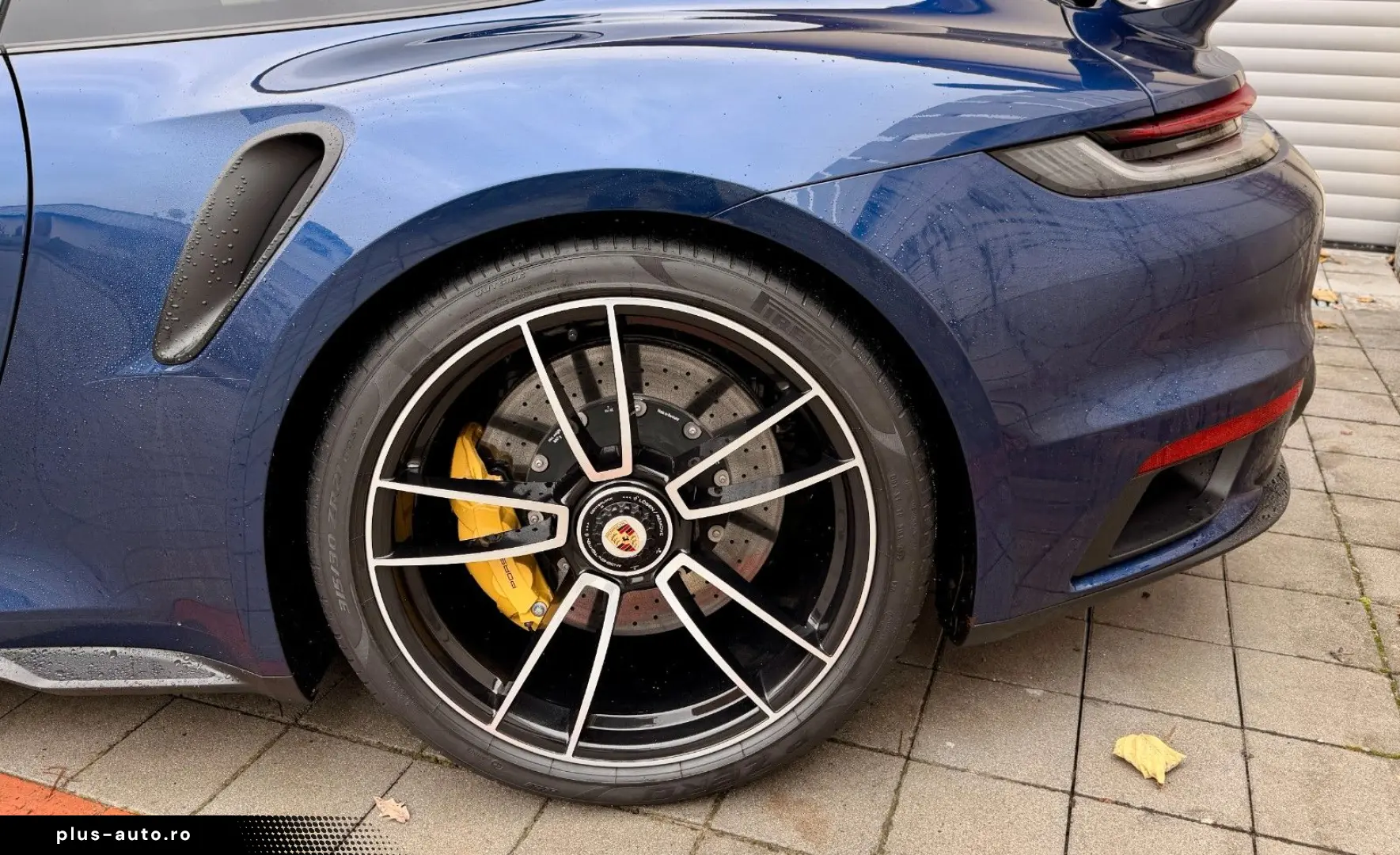 PORSCHE 911 992 Turbo S KERAMIK MWST APPROVED