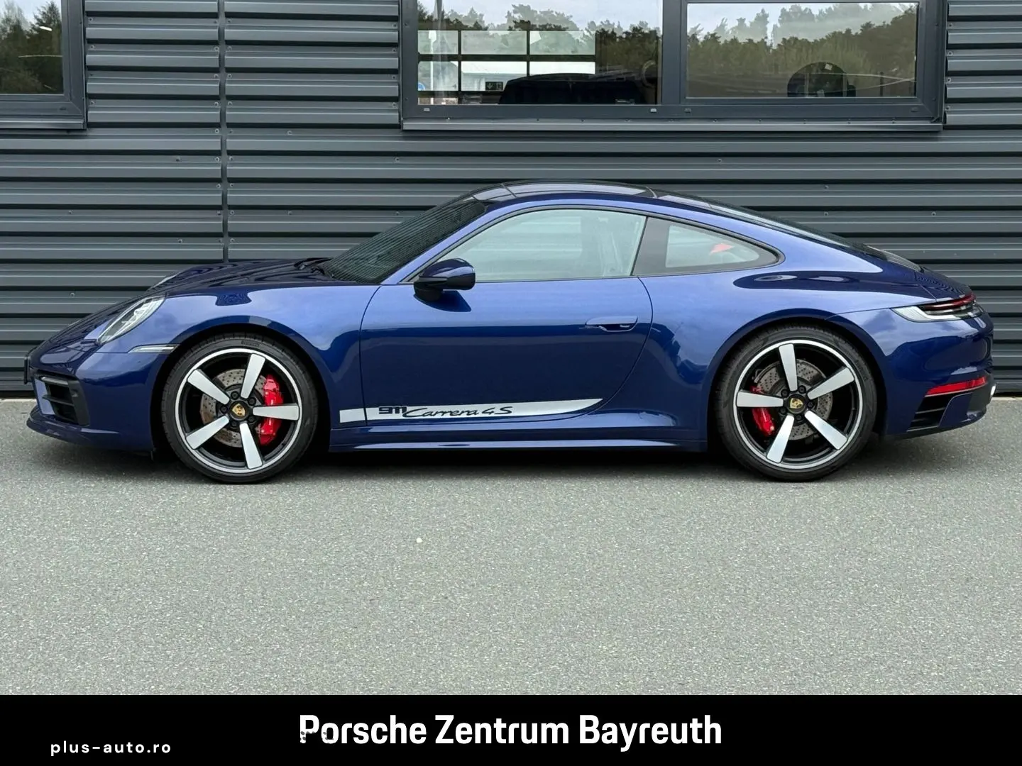 PORSCHE 992 Carrera 4 S  Sportabgas LED Sport Chrono