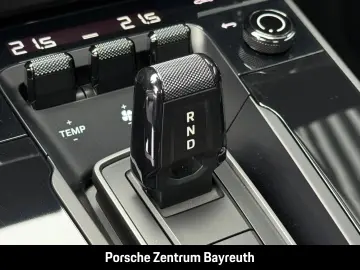 PORSCHE 992 Carrera 4 S  Sportabgas LED Sport Chrono