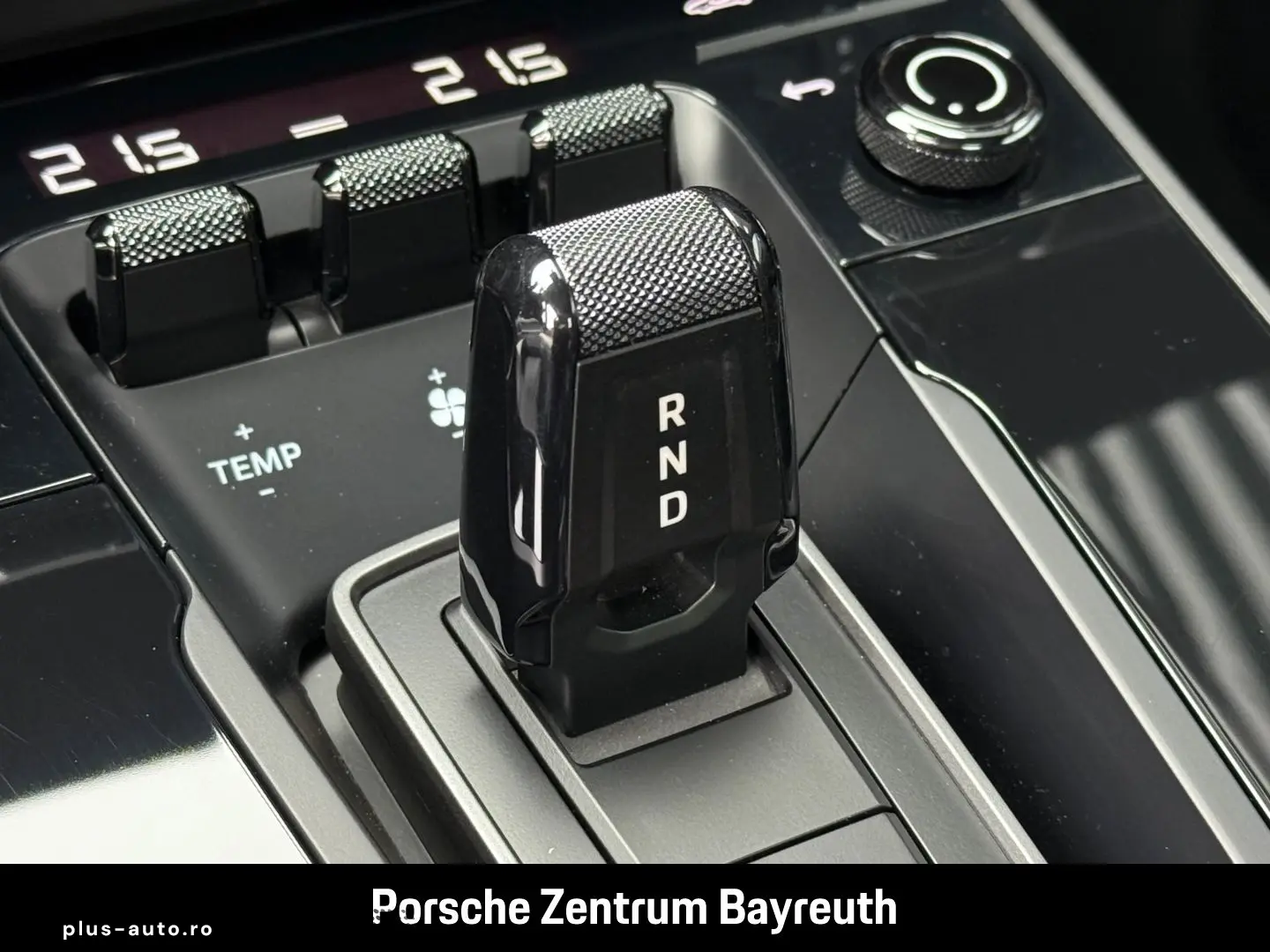 PORSCHE 992 Carrera 4 S  Sportabgas LED Sport Chrono