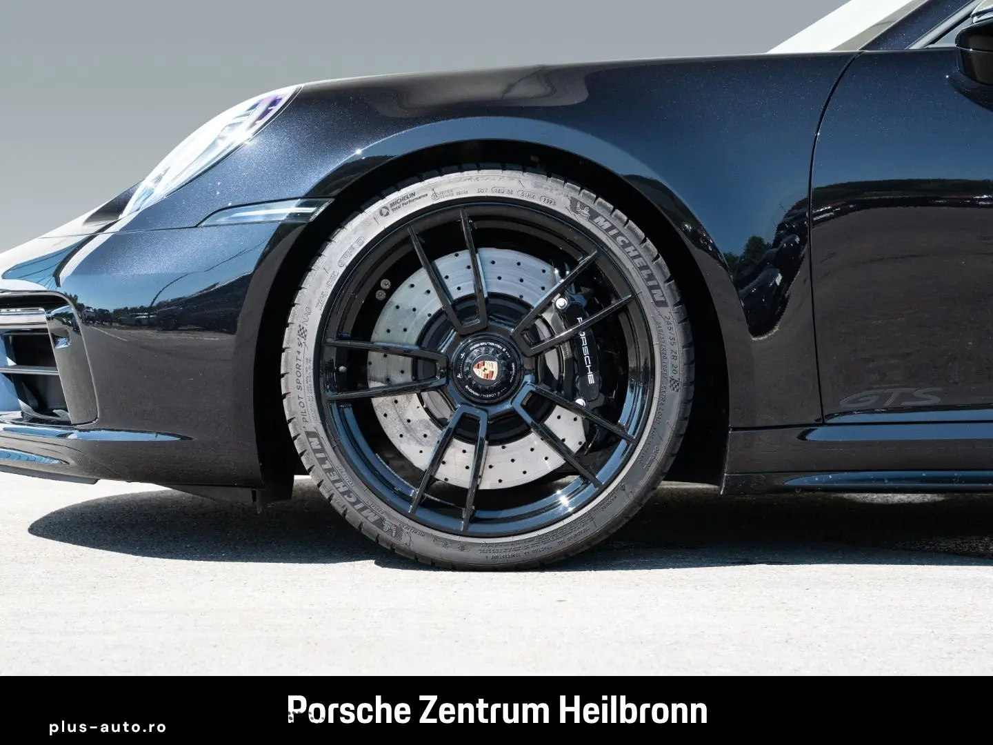 PORSCHE 992 911 Carrera 4 GTS Cabrio Burmester InnoDrive