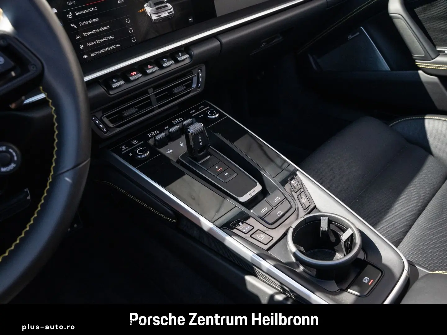 PORSCHE 992 911 Carrera 4 GTS Cabrio Burmester InnoDrive