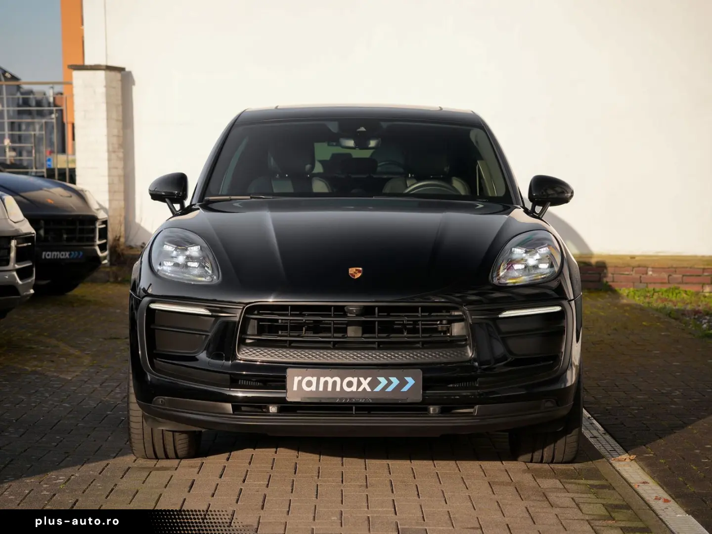PORSCHE MACAN PANO-SPORTSITZE-BOSE-AHK-360CAM-LED-20 S