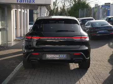 PORSCHE MACAN PANO-SPORTSITZE-BOSE-AHK-360CAM-LED-20 S