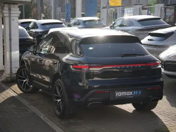 PORSCHE MACAN PANO-SPORTSITZE-BOSE-AHK-360CAM-LED-20 S