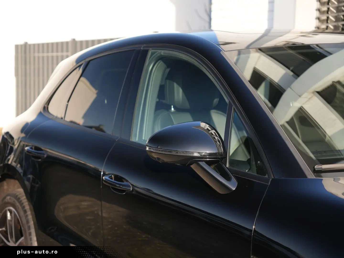 PORSCHE MACAN PANO-SPORTSITZE-BOSE-AHK-360CAM-LED-20 S