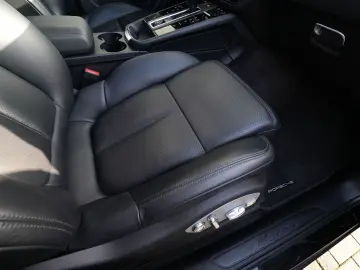 PORSCHE MACAN PANO-SPORTSITZE-BOSE-AHK-360CAM-LED-20 S