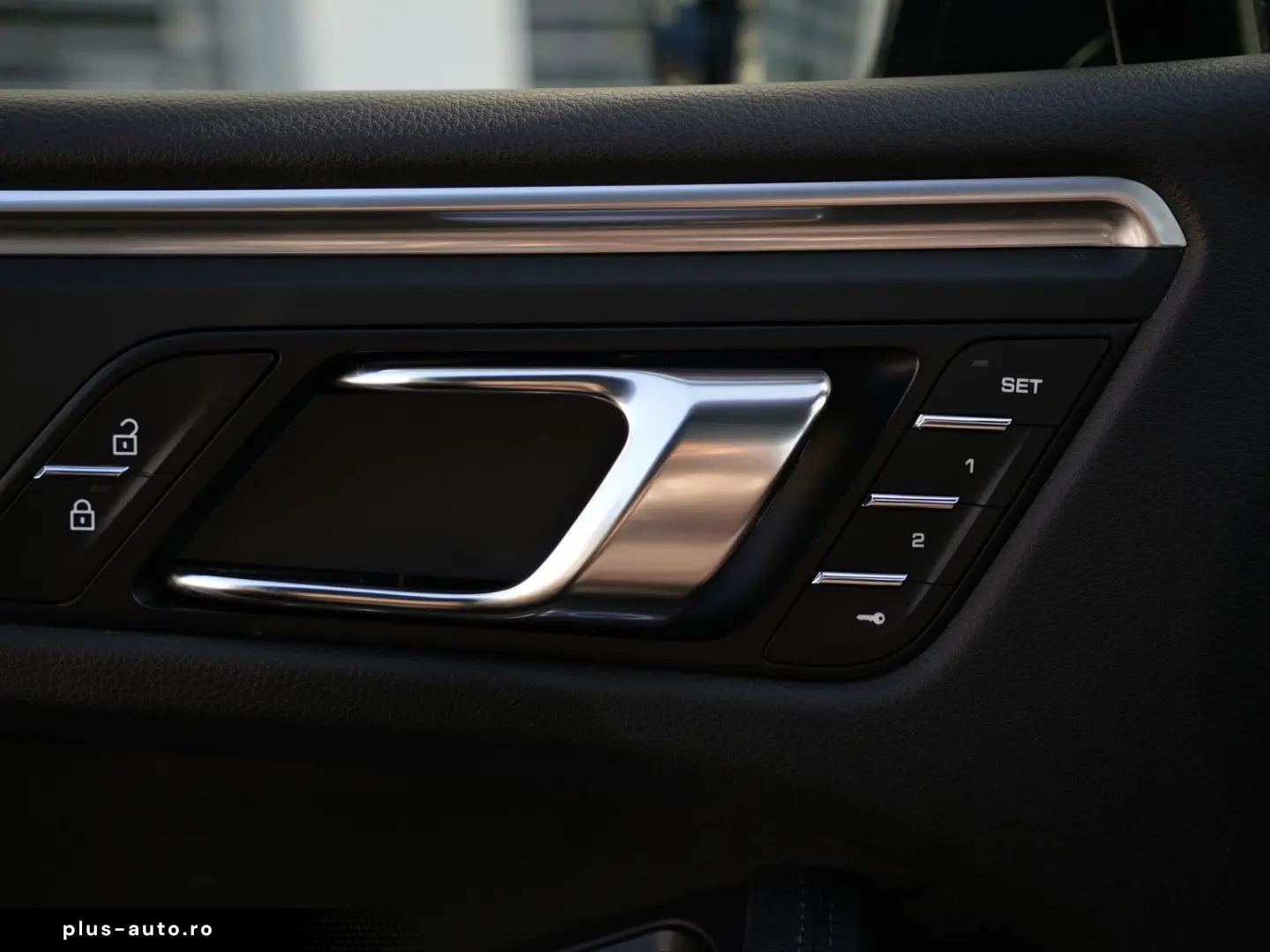 PORSCHE MACAN PANO-SPORTSITZE-BOSE-AHK-360CAM-LED-20 S